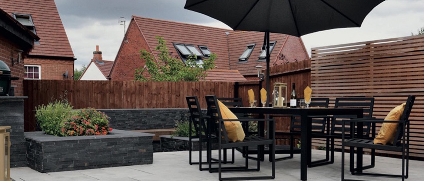 Kitchen & Lowered Seating Area - Castle Donington